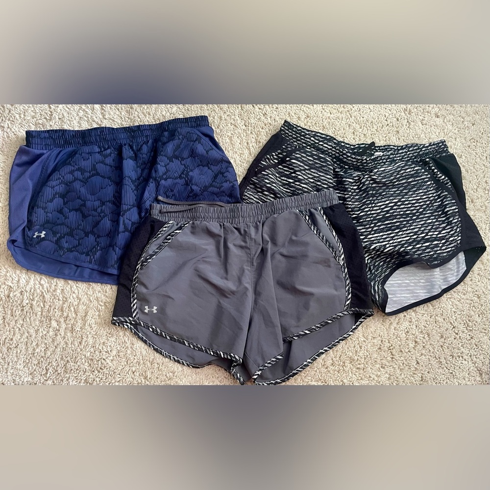 Under Armor women’s athletic shorts with pockets